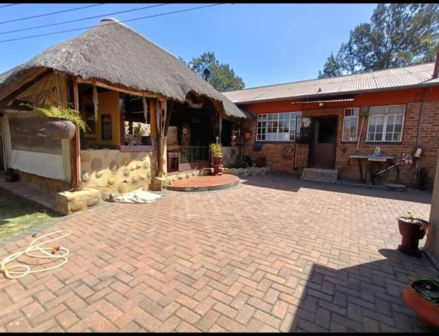 3 BEDROOM HOUSE FOR SALE IN PAUL KRUGERSOORD